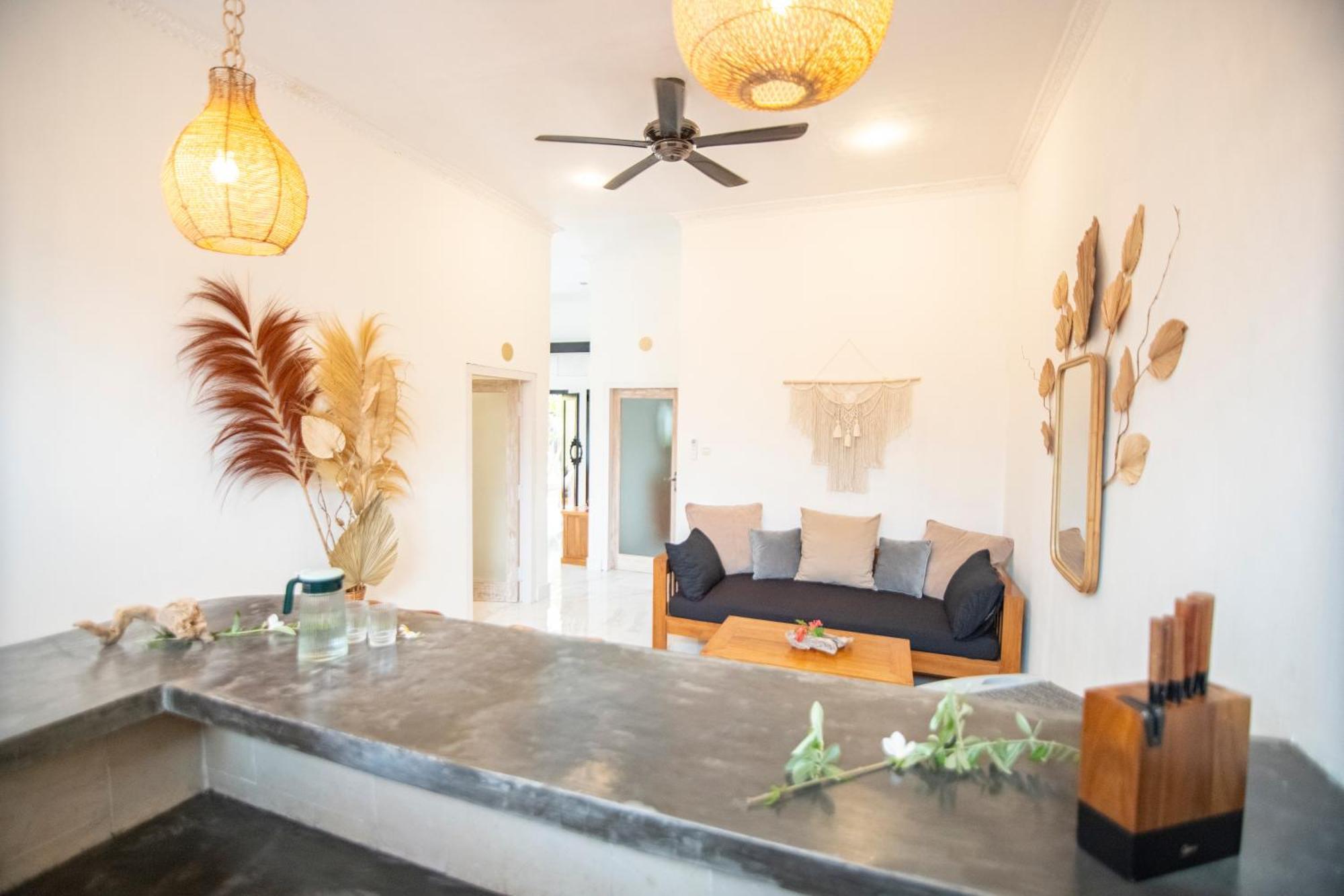 Rumah Singa - Holistic Healing Retreat ギリ・アイル エクステリア 写真